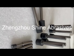 Enlaces vitrificados con pines montados en CBN para el rectificado de materiales HSS